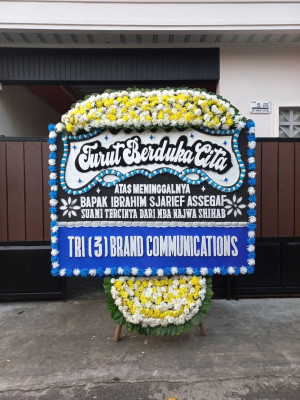 Papan Bunga Duka di Talo Kecil